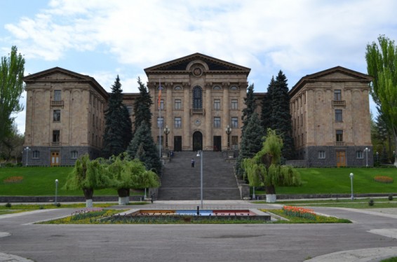 ԱԺ հանձնաժողովի նիստ. Արթուր Դավթյանը կներկայացնի Դատախազության 2019-ի գործունեության մասին հաղորդում (ուղիղ)