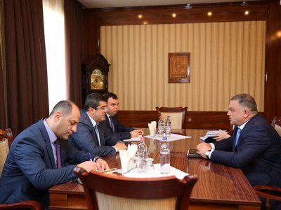 Պայմանավորվել ենք մինչեւ 2021-ի վերջը ավարտել 300 քաղաքացիների բնակարանների վերանորոգման ծրագիրը. Արայիկ Հարությունյան