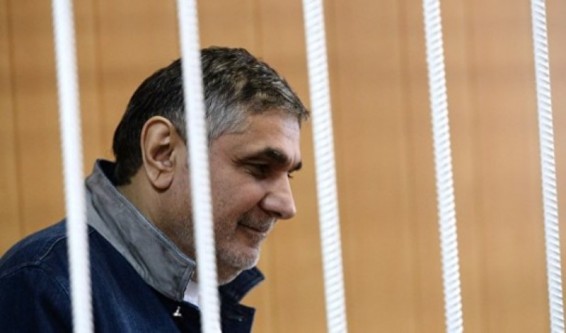 Դատարանը հրաժարվել է ազատ արձակել քրեական հեղինակություն Շաքրո Մոլոդոյին