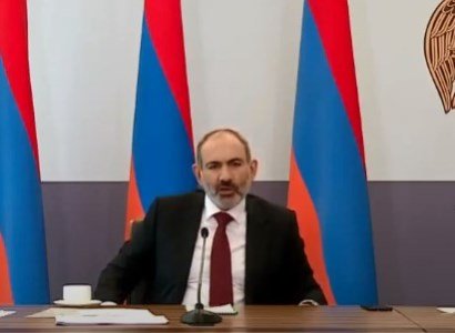 «Տենց անեկդոտ կա, ասում է՝ սովա՞ծ եմ, թե՞ քունս ա տանում». Փաշինյանը զարմացավ, որ հեղինակը վերջում հարց էր ձեւակերպել