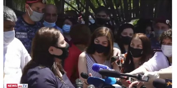 Ցավում եմ, որ մեր առողջապահության նախարարը ֆոտոշոփով սարքած թուղթ է տարածում. Իվետա Տոնոյան(video)