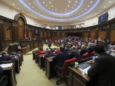 НС Армении во втором и окончательном чтении одобрило поправки в Налоговый кодекс