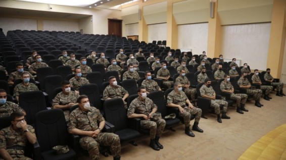 Բժիշկ-սպաները կմեկնեն ծառայության