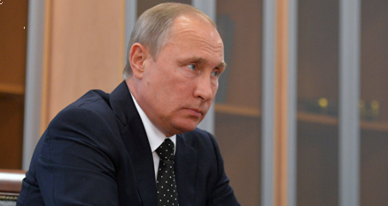 Путин прилетел в Самарканд, чтобы лично почтить память Каримова