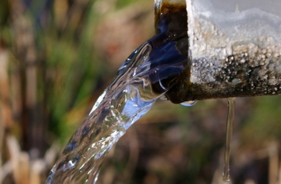 Ադրբեջանում ավելի քան 50 մարդ է թունավորվել խմելու ջրից