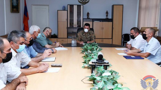 Ջալալ Հարությունյանն ընդունել է «Արցախի պահեստազորի սպաների միության» անդամներին
