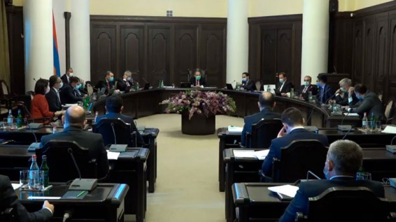 Մեկնարկել է Կառավարության նիստը. օրակարգում են սոցիալական աջակցության 23-րդ և 24-րդ նախագծերը