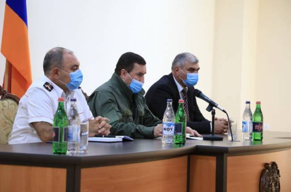 ՀՀ պաշտպանության փոխնախարարը ռազմական ոստիկանության աշխատակազմին է ներկայացրել նորանշանակ պետ Աշոտ Զաքարյանին