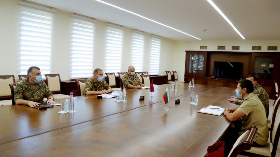 ԶՈւ գլխավոր շտաբի պետն ընդունել է Բուլղարիայի դեսպանության ռազմական կցորդին