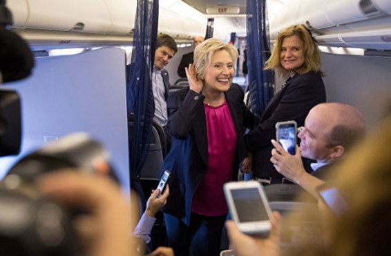 Քլինթոնը նարնջի միջոցով պատասխանել է, որ կնախընտրեր ընթրել Պուտինի, քան Թրամփի հետ. Daily Mail