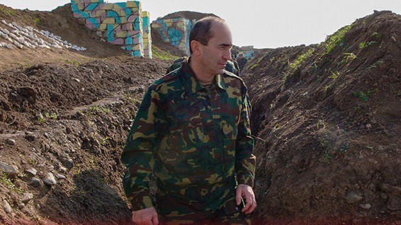 Роберт Кочарян: Желаю Арцаху долгосрочного мира, благосостояния и новых побед