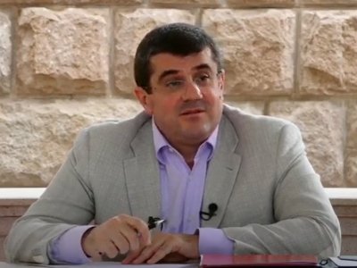 Разъяснение: Почему президент Арцаха не принял главу партии «Родина» Артура Ванецяна?