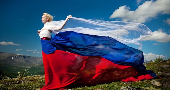 Белорусы ослушались Международный паралимпийский комитет и пронесли российский флаг на открытии игр