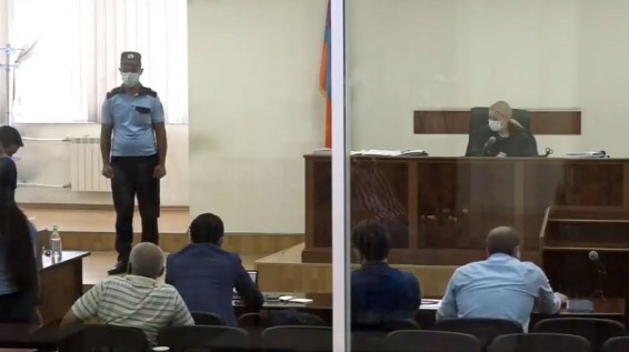 Ռոբերտ Քոչարյանի ու մյուսների գործով նիստը տեխնիկական խնդրի պատճառով ընդմիջվեց