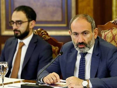 Նիկոլ Փաշինյանը մեկ շաբաթով արձակուրդ է ուղարկել փոխվարչապետ Ավինյանին