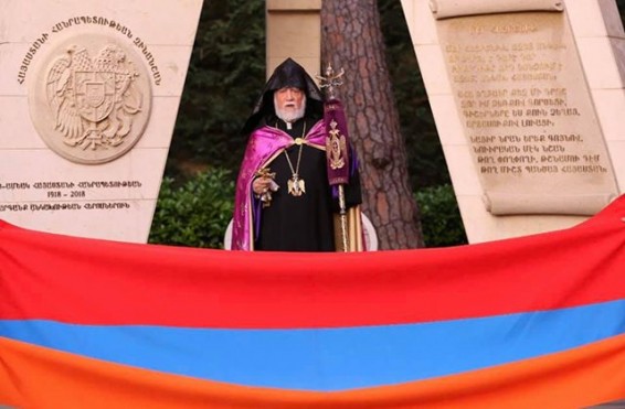 Հայոց բանակին ու Արցախի հզորացման մասնակցությունը յուրաքանչյուր հայու սրբազան պարտավորությունն է. Արամ Ա․ կաթողիկոս