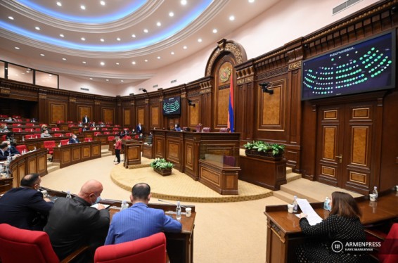 Ռազմական դրության ընթացքում ֆիզիկական և իրավաբանական անձանց գույքի օգտագործման հետ կապված հարաբերությունները կկարգավորվեն. ԱԺ-ն առաջին ընթերցմամբ ընդունեց նախագիծը