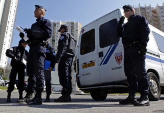 Մարսելում սինագոգի հարևանությամբ գազի բալոններով մեքենա է հայտնաբերվել