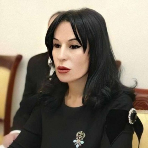 Էս մարդը, ինչպես միշտ, ստում է. Նաիրա Զոհրաբյան