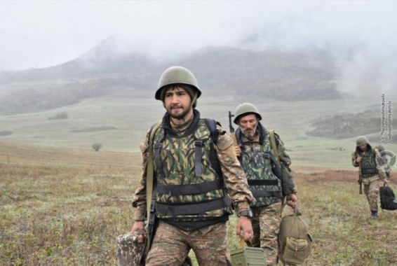 Боевое дежурство на передовой продолжается