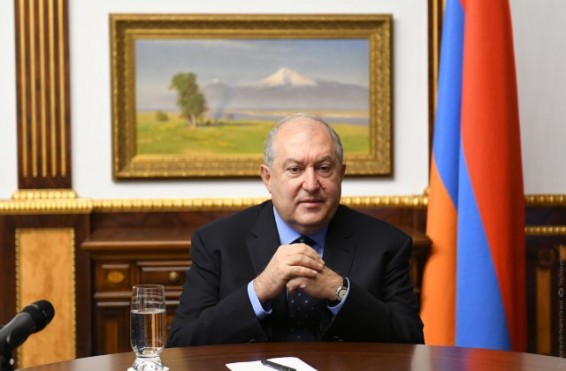 Նախագահ Արմեն Սարգսյանը ցավակցել է երրորդ նախագահ Սերժ Սարգսյանին և այցելել նրան. News.am