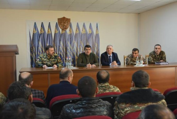 Президент Арцаха встретился с родственниками пленных и пропавших без вести военнослужащих