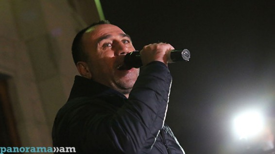 Եթե մի քիչ էլ ուշացնեք, վերադառնալու են կամ բոլշեվիկները, կամ թուրքերը. Ռուբեն Մխիթարյան