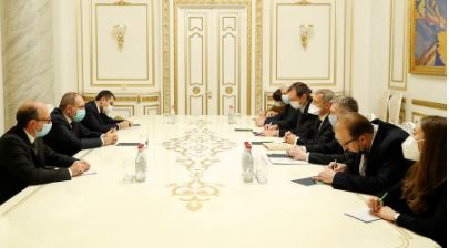 Пашинян подчеркнул важность возобновления переговоров