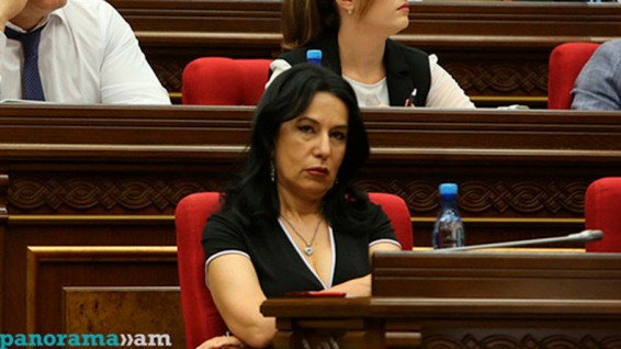 Իմքայլականներն ուզում են Նաիրա Զոհրաբյանին հեռացնել ՄԻ պաշտպանության հանձնաժողովի նախագահի պաշտոնից