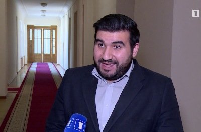 ՔՊ-ի մամուլի հետ կապերի համակարգողը Սոֆյա Հովսեփյանին համեմատել է «Նիկոլի ուսապարկի» հետ և մեղադրել առնետավազքի մեջ