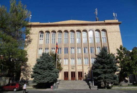 ՄԻՊ-ը դիմել է ՍԴ՝ վարչական ձերբակալման և բերման ենթարկելու վերաբերյալ կարգավորումների սահմանադրականության հարցով