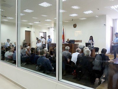 Заседание по делу Кочаряна и других началось с перерыва