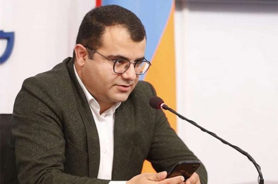 Երևանի աղբահանության և սանիտարական մաքրման հիմնարկի հատուկ տեխնիկան ամբողջությամբ ներգրավված է ձնամաքրման աշխատանքներում. Կարապետյան