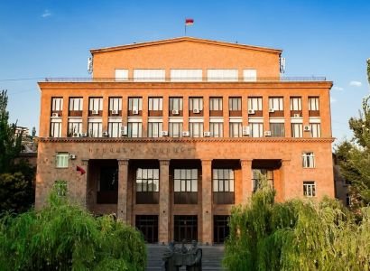 ԵՊՀ հոգաբարձուների խորհրդի նախագահի պաշտոնում առաջադրվեց 2 հոգի