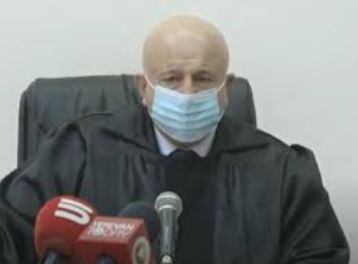 Суд рассматривает жалобу адвокатов на решения ССС и прокуратуры об отказе возбудить дело против Пашиняна