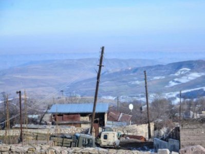 ՀՀ օմբուդսմեն. Քաղաքացիական անձանց եւ ադրբեջանցի զինվորականների անմիջական հարեւանությունն անընդունելի է