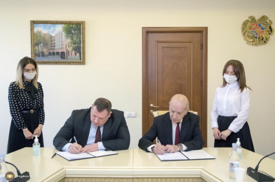ՀՀ քննչական կոմիտեն և «Երևանի Գլաձոր» համալսարանի Կրիմինալիստիկական փորձաքննությունների կենտրոն»-ը համաձայնագիր են ստորագրել