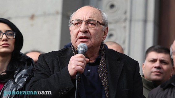 Вазген Манукян: У Армена Саркисяна есть только одно решение