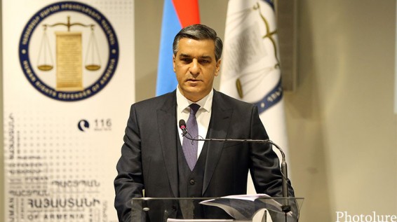 Սյունիքում Ադրբեջանի դրոշակների ու ցուցանակների տեղադրումը պատրվակ է թշնամու զինուժի տեղաշարժի համար. Թաթոյան
