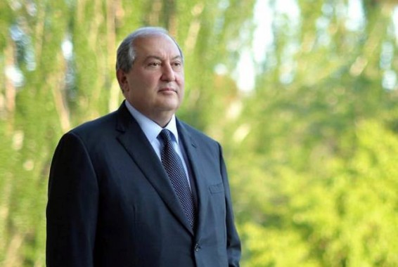 У вас патриотическая миссия: поздравление президента с женским праздником