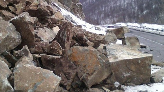 Քարաթափում Բագրատաշեն-Ալավերդի ավտոճանապարհին