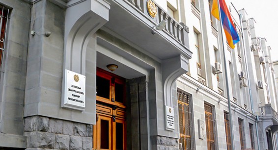 Прокуратура Армении обратилась в уголовную полицию по делу экс-главы Генштаба