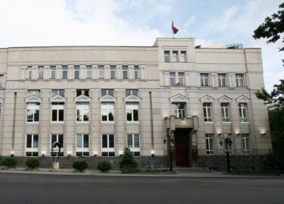 Центробанк Армении пока лишь обещает провести операции на валютном рынке