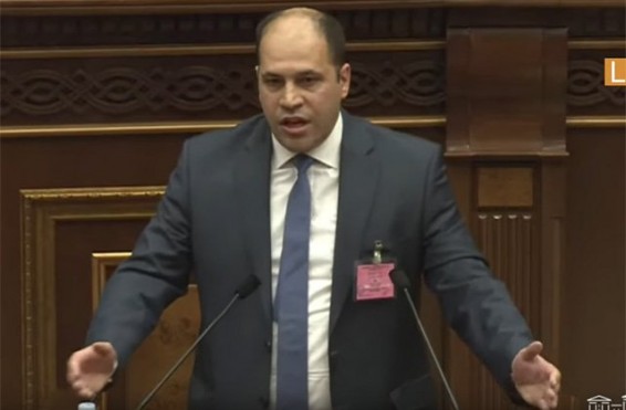 Լևոն Բունիաթյանը չընտրվեց Հանրային ծառայությունները կարգավորող հանձնաժողովի անդամի պաշտոնում