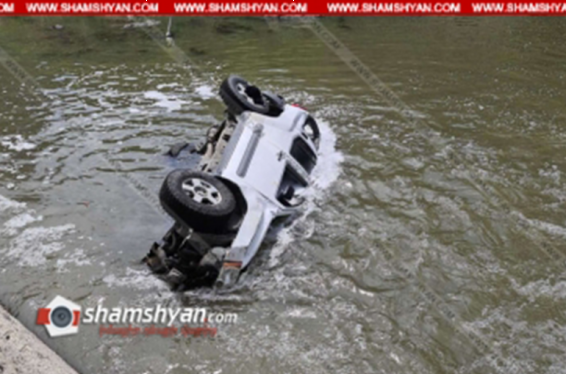 Nissan X-Trail-ը տապալել է էլեկտրասյունը, կոտրել բետոնե հենապատն ու կողաշրջված հայտնվել Հրազդան գետում. 4 մարդ հոսպիտալացվել է․ shamshyan.com