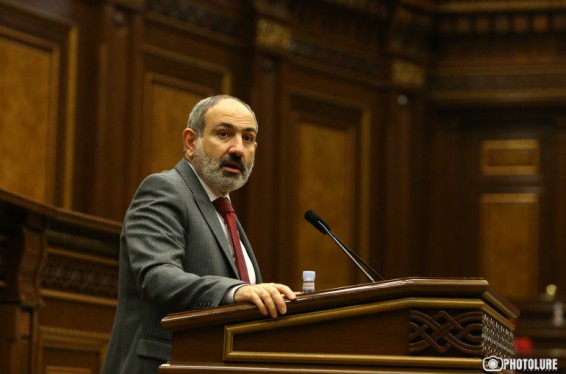 Ֆրանսիայի նախագահը հայտարարել է հարցի կարգավորման համար ռազմական օգնություն ցուցաբերելու պատրաստակամության մասին. Փաշինյանը՝ Սյունիքի հարցով Մակրոնի հետ զրույցի մասին