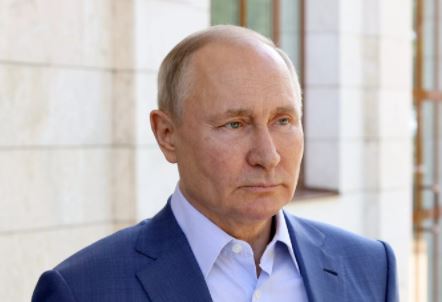 Путин поручил усилить меры безопасности в Петербурге в связи с Евро-2020