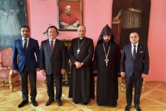Սամվել Մկրտչյանը Վոյցեխ Պոլակին ներկայացրել է Արցախյան պատերազմից հետո ստեղծված իրավիճակը