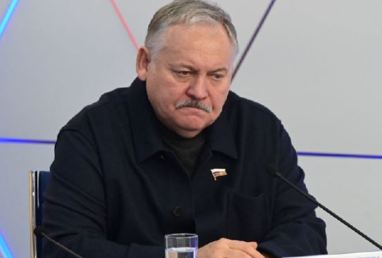 Для Баку было бы разумнее пойти навстречу независимости Карабаха – российский депутат