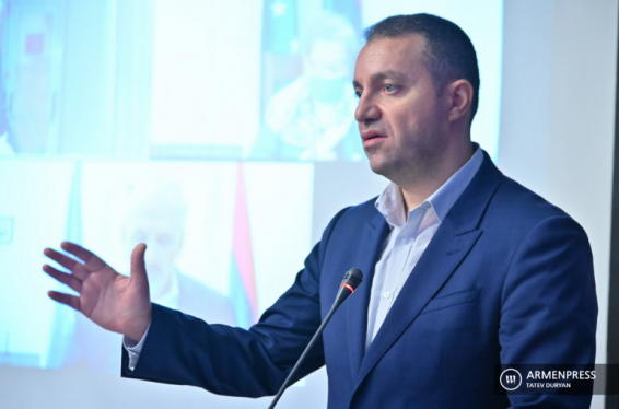 Ներդրումները հորդում են, աշխատատեղերը՝ ավելանում, ձեր խոնարհ ծառա․ Վահան Քերոբյան